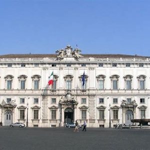 La Consulta dichiara la legittimità costituzionale dell’obbligatorietà del tentativo di mediazione e evidenzia la differenza tra mediazione e negoziazione assistita.